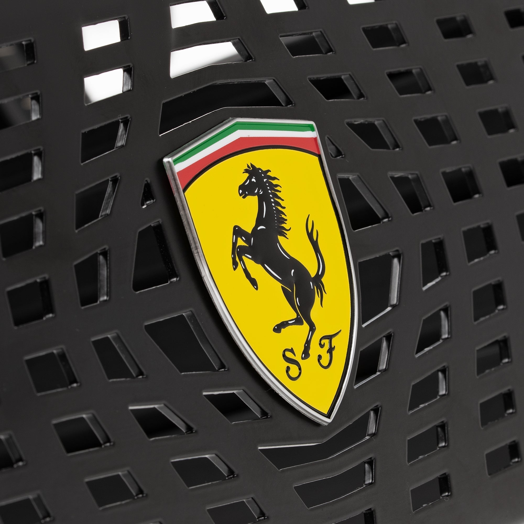 F-GT Elite 160 Scuderia Ferrari Wheel Plate Edition